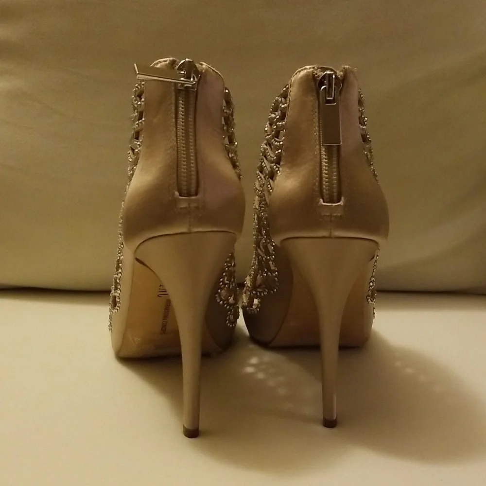 INC SHOES - Picture 4 of 5